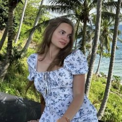 Aлина